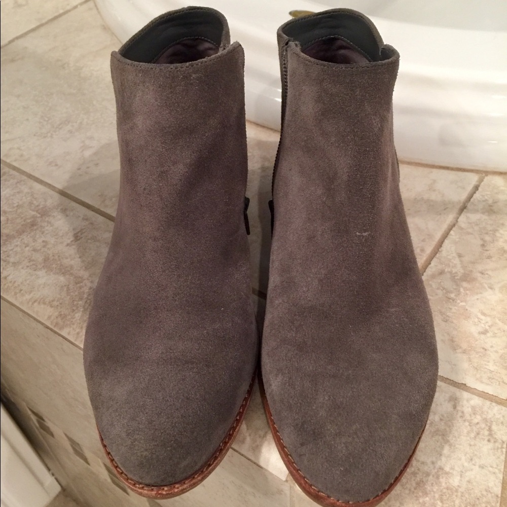 Gianni Bini Booties